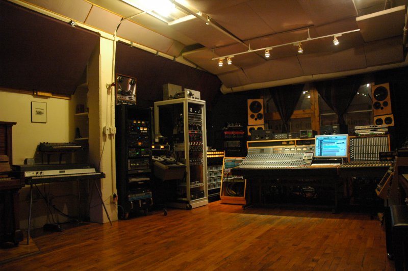 Recording Studio Space - MetroSonic Recording Studios NYC